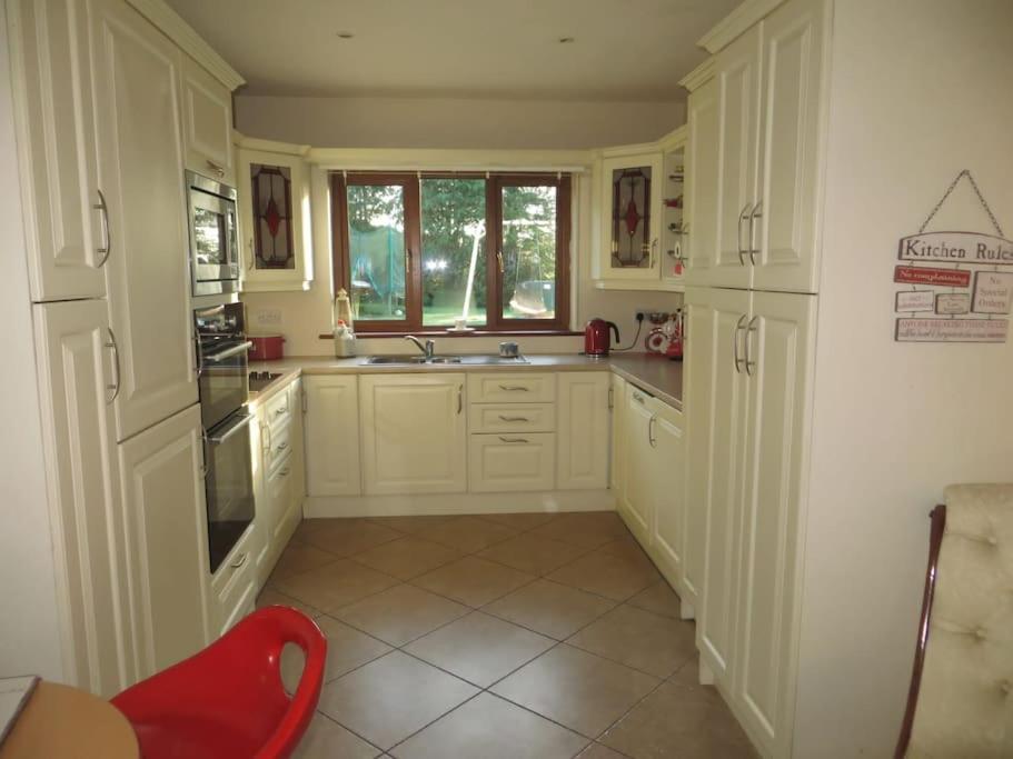 Borodino Studio Apartment Enniscorthy Exteriér fotografie